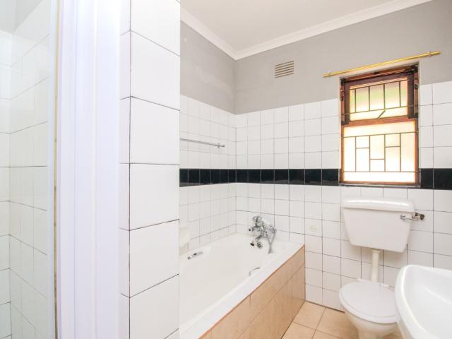 4 Bedroom House For Sale in Meedingsride