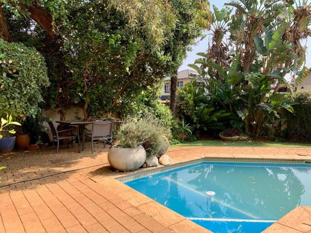 4 Bedroom House For Sale in Melodie