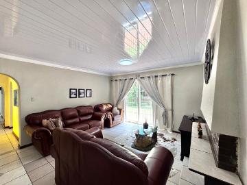 4 Bedroom House For Sale in Meredale