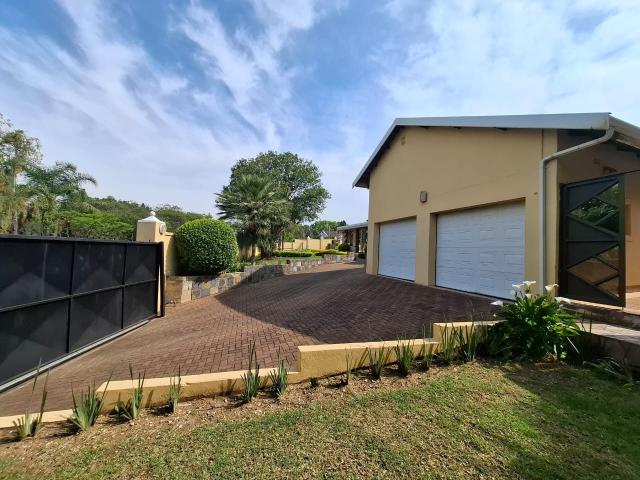 4 Bedroom House For Sale in Merrivale