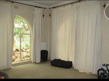 4 Bedroom House For Sale in Mulbarton