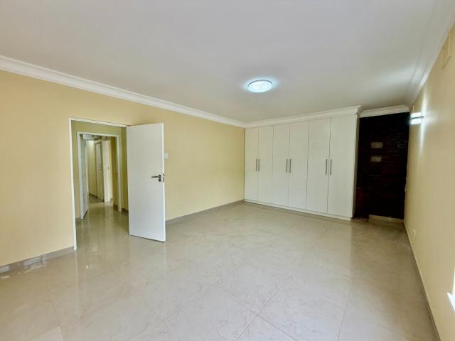 4 Bedroom House For Sale in Musgrave