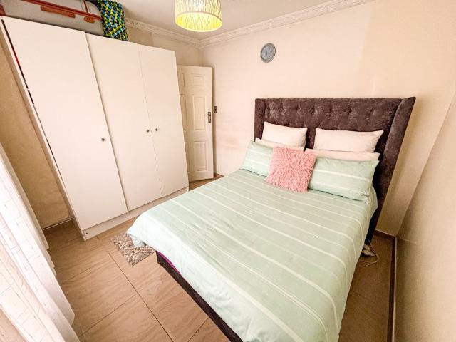 4 Bedroom House For Sale in Naturena