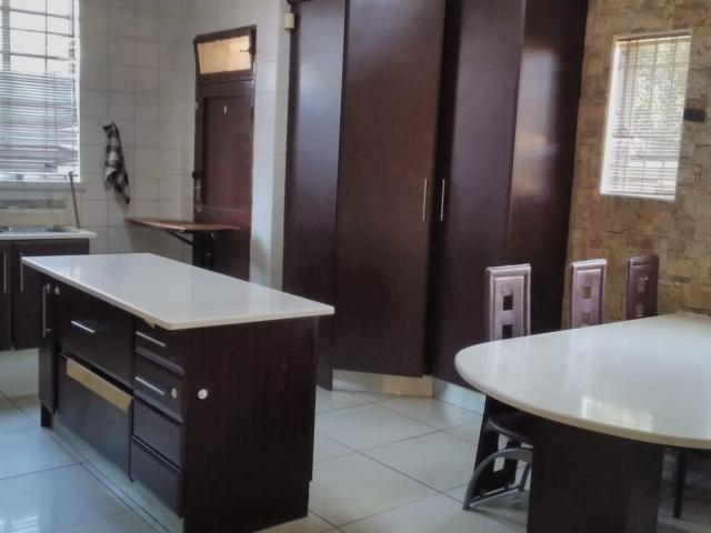 4 Bedroom House For Sale in Newclare