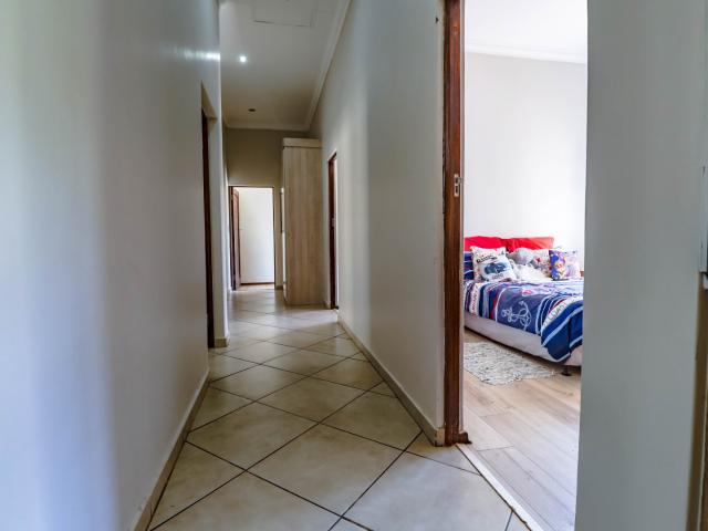 4 Bedroom House For Sale in Newmark Estate