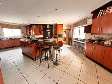 4 Bedroom House For Sale in Sandown