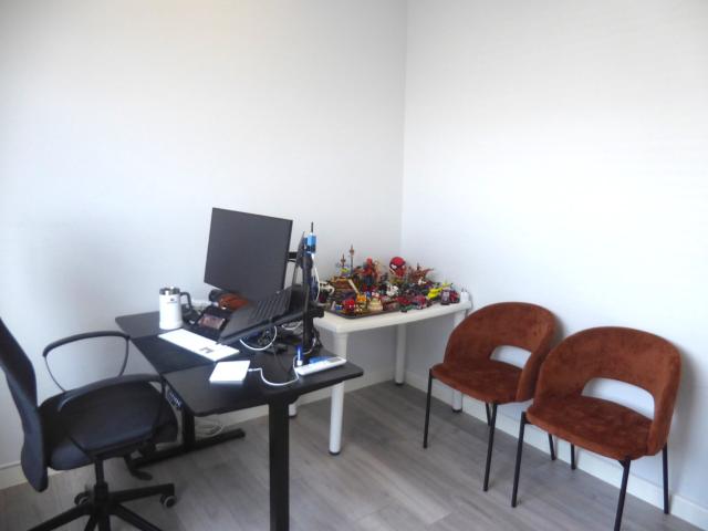 4 Bedroom House For Sale in Sandown