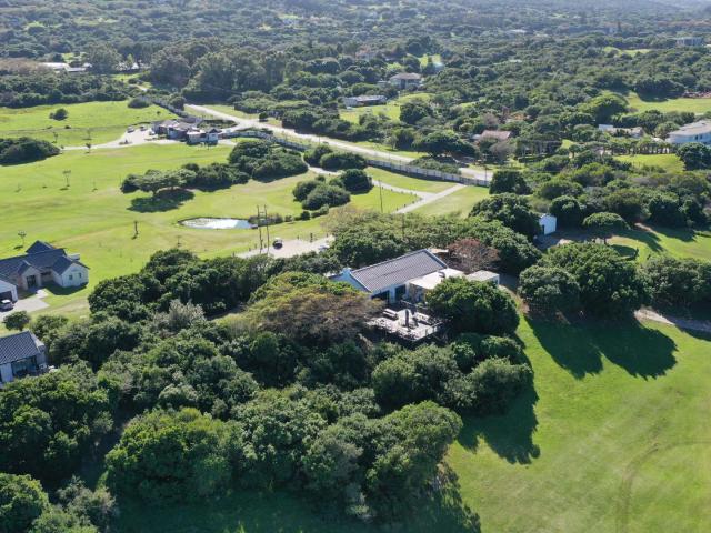 4 Bedroom House For Sale in Sardinia Bay Golf & Wildlife Estate