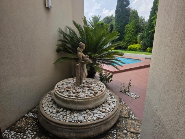 4 Bedroom House For Sale in Secunda