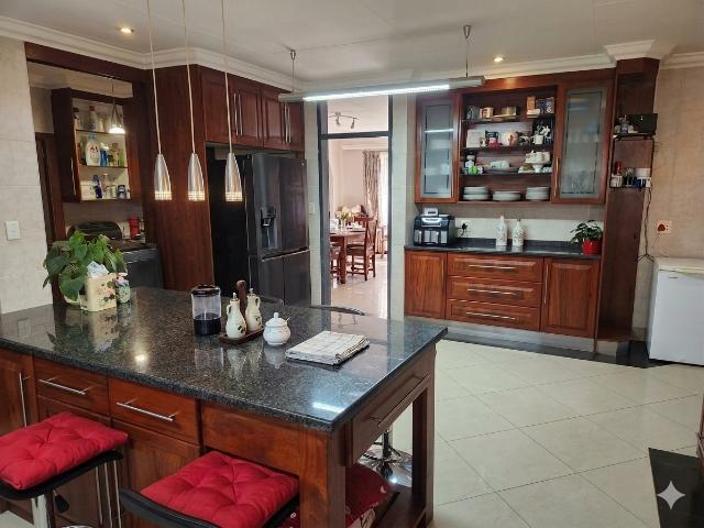 4 Bedroom House For Sale in Secunda