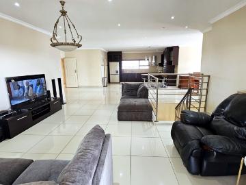 4 Bedroom House For Sale in Shelly Beach
