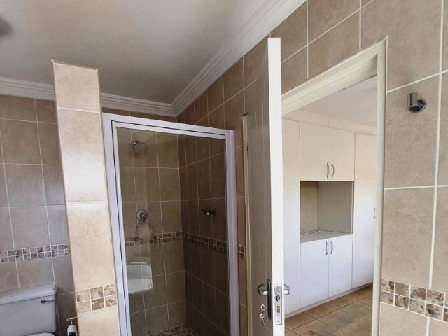 4 Bedroom House For Sale in Shelly Beach