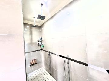 4 Bedroom House For Sale in Shelly Beach