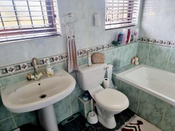 4 Bedroom House For Sale in Shelly Beach