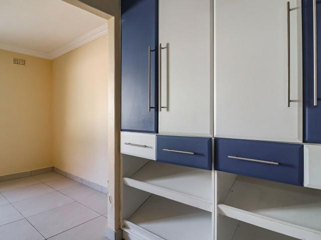 4 Bedroom House For Sale in Sherwood