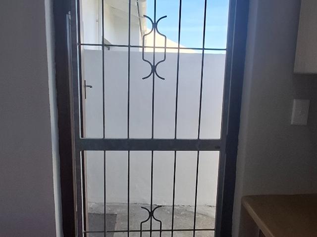 4 Bedroom House For Sale in Sherwood