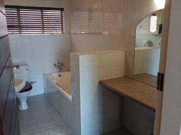 4 Bedroom House For Sale in Sinoville