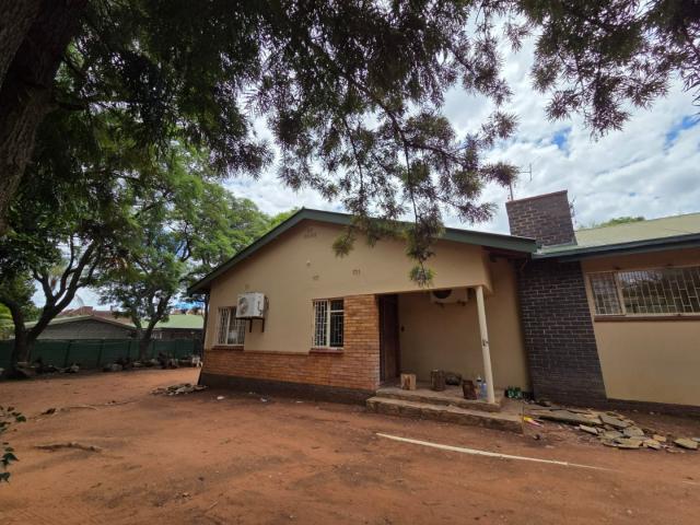 4 Bedroom House For Sale in Polokwane Central