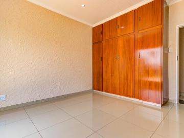 4 Bedroom House For Sale in Pomona