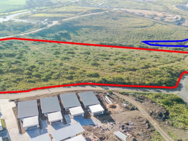 4 Bedroom House For Sale in Palm Lakes Estate