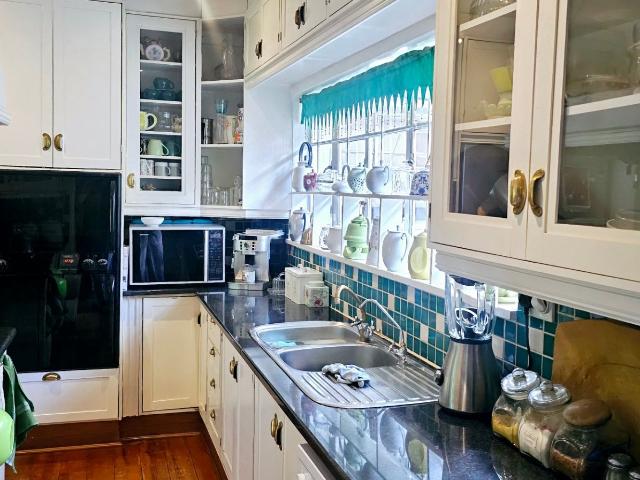 4 Bedroom House For Sale in Park West