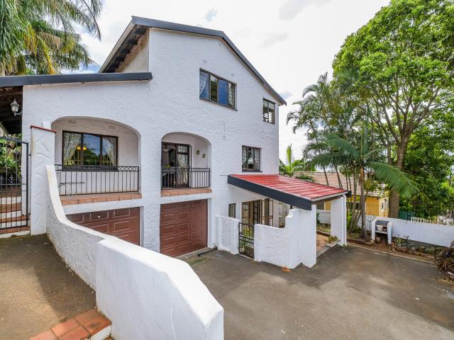 4 Bedroom House For Sale in Park Hill