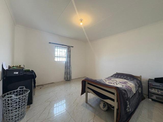 4 Bedroom House For Sale in Parsonsvlei