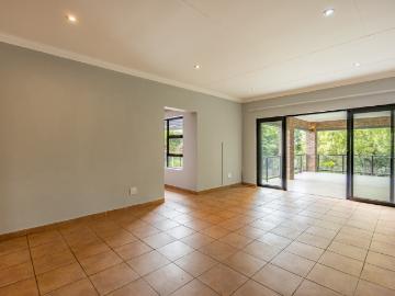 4 Bedroom House For Sale in Pebble Rock Golf Village