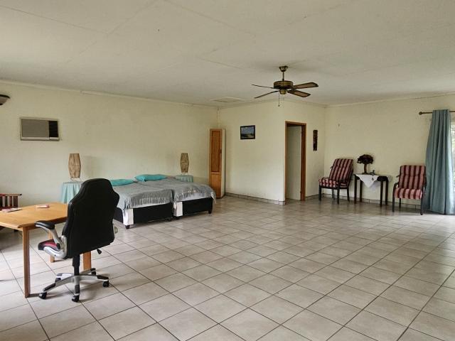 4 Bedroom House For Sale in Phalaborwa