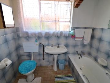 4 Bedroom House For Sale in Primrose