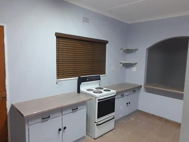 4 Bedroom House For Sale in Protea Park