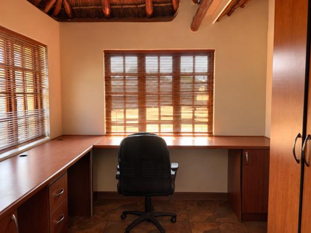 4 Bedroom House For Sale in Quellerie Park