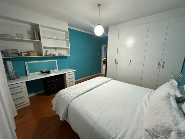 4 Bedroom House For Sale in Raceview