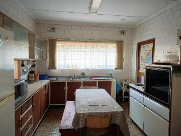 4 Bedroom House For Sale in Raisethorpe