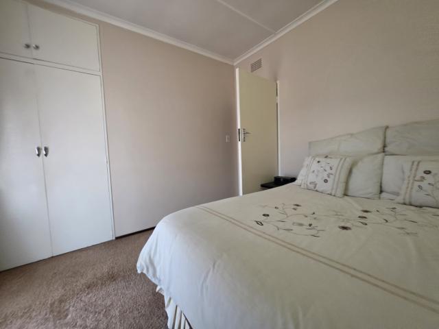 4 Bedroom House For Sale in Randhart