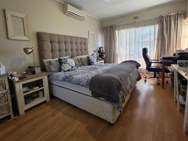 4 Bedroom House For Sale in Randhart