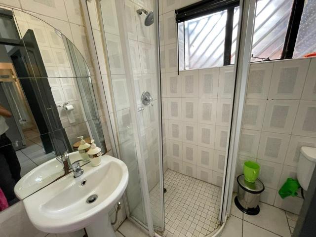 4 Bedroom House For Sale in Rewlatch