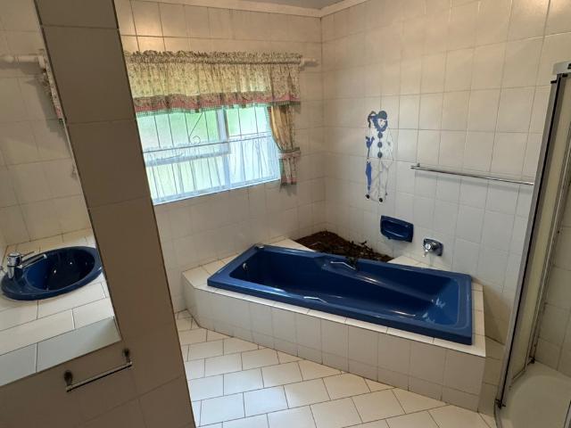 4 Bedroom House For Sale in Reitz