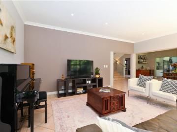 4 Bedroom House For Sale in River Club