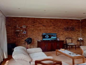 4 Bedroom House For Sale in Riversdale