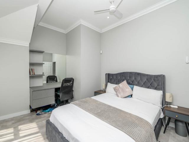 4 Bedroom House For Sale in Richmond Hill