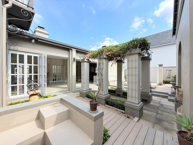 4 Bedroom House For Sale in Waterfall Country Estate