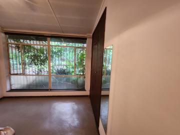 4 Bedroom House For Sale in Waterkloof Ridge