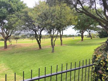 4 Bedroom House For Sale in Waterkloof Ridge