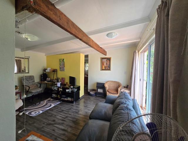 4 Bedroom House For Sale in Walkerville Central