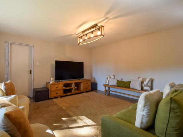 4 Bedroom House For Sale in Wapadrand