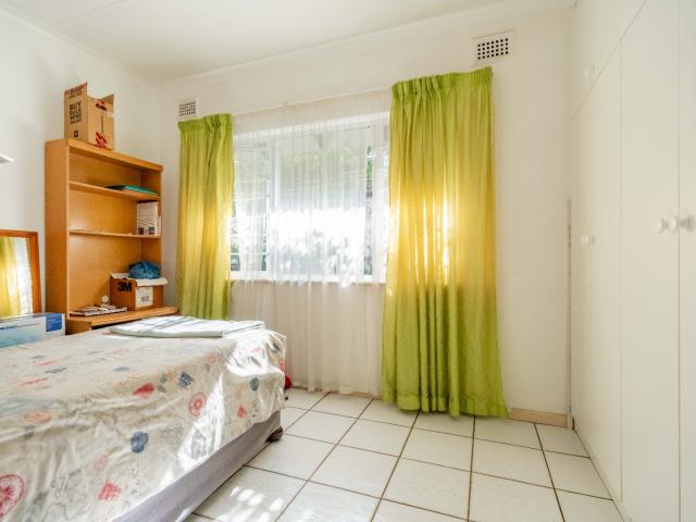 4 Bedroom House For Sale in Westbrook