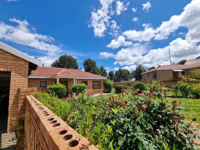 4 Bedroom House For Sale in Westerson
