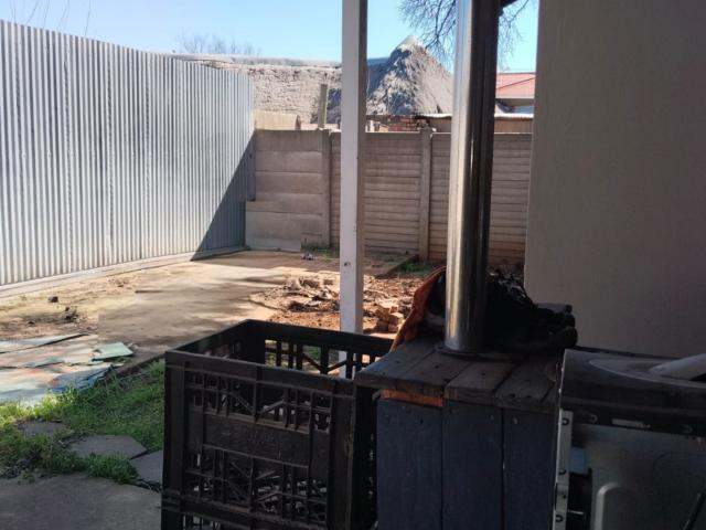 4 Bedroom House For Sale in Wilgehof