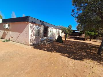 4 Bedroom House For Sale in Wilkoppies